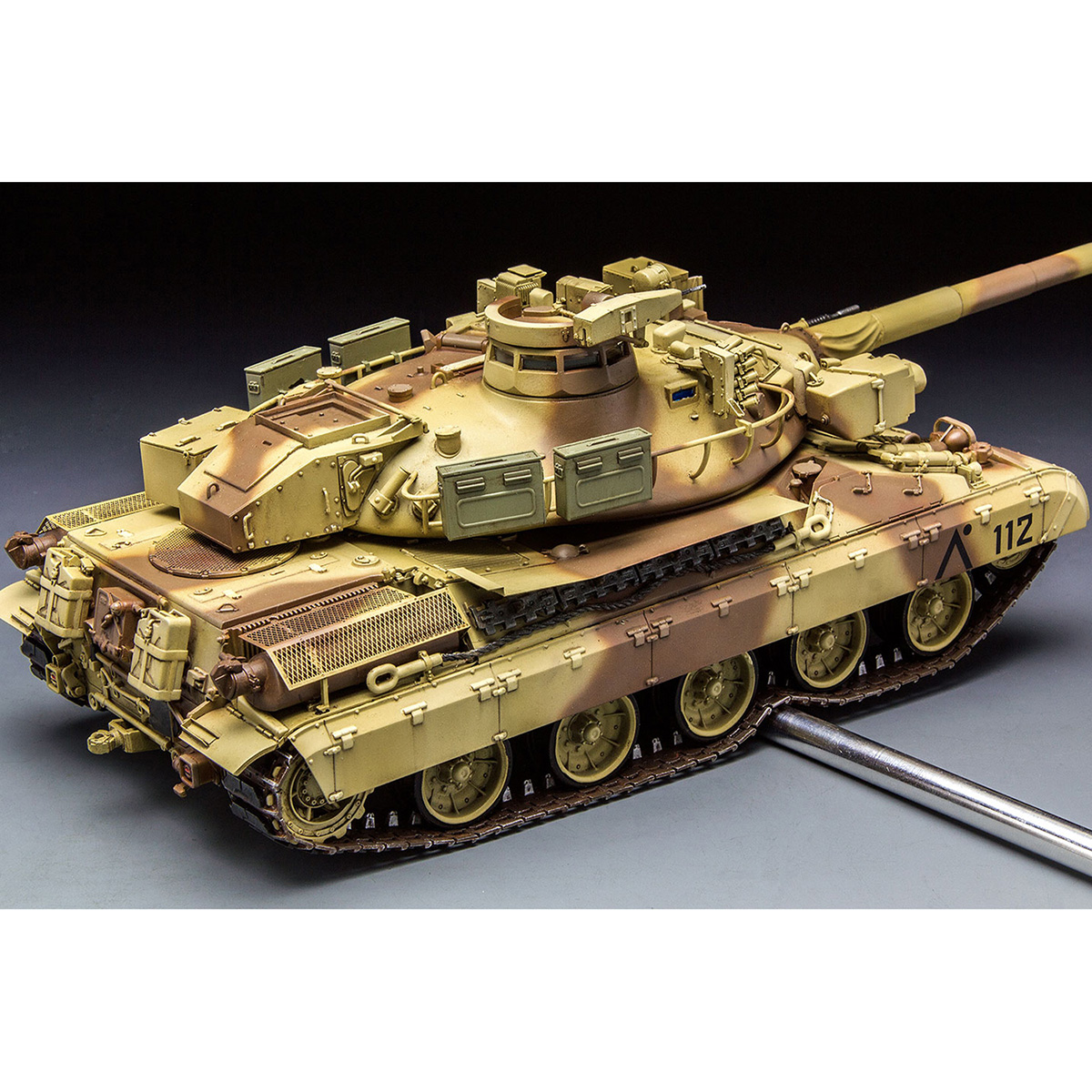 MENG TS-013 танк MAIN BATTLE TANK AMX-30B2 1/35 Фото 7.
