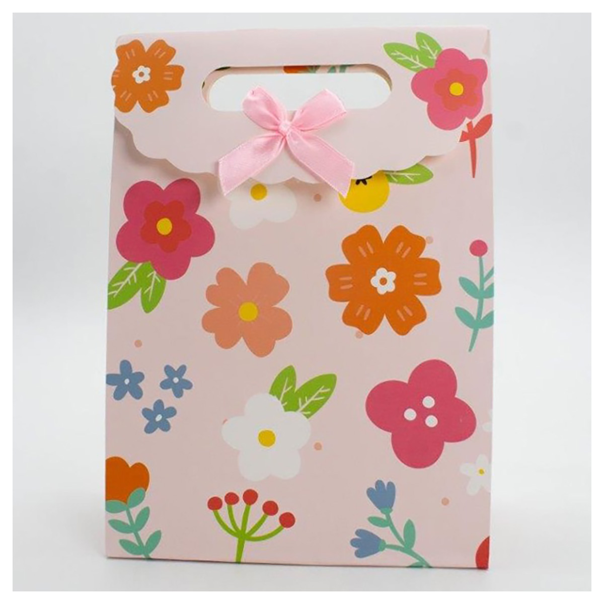 ILIKEGIFT Пакет подарочный 18 х 24 х 15 см Big flowers, orange 94P-1467-M-3-02 Фото 1.