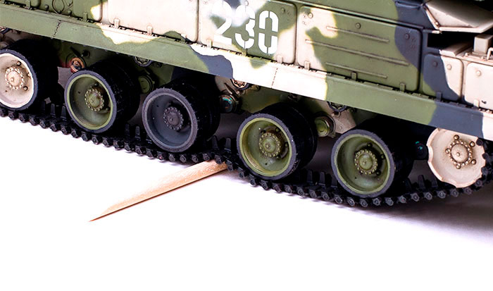 MENG SS-014 зенитный ракетный комплекс 9К37М1 Бук 1/35 Фото 4.