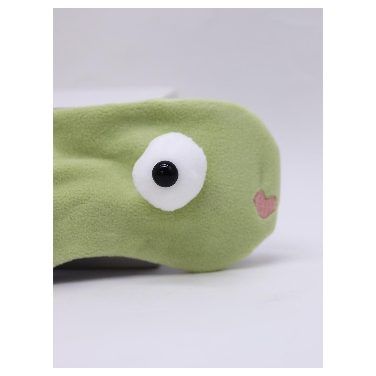 ILIKEGIFT Маска для сна гелевая 129-P064-2 Cute weirdos, green Фото 3.