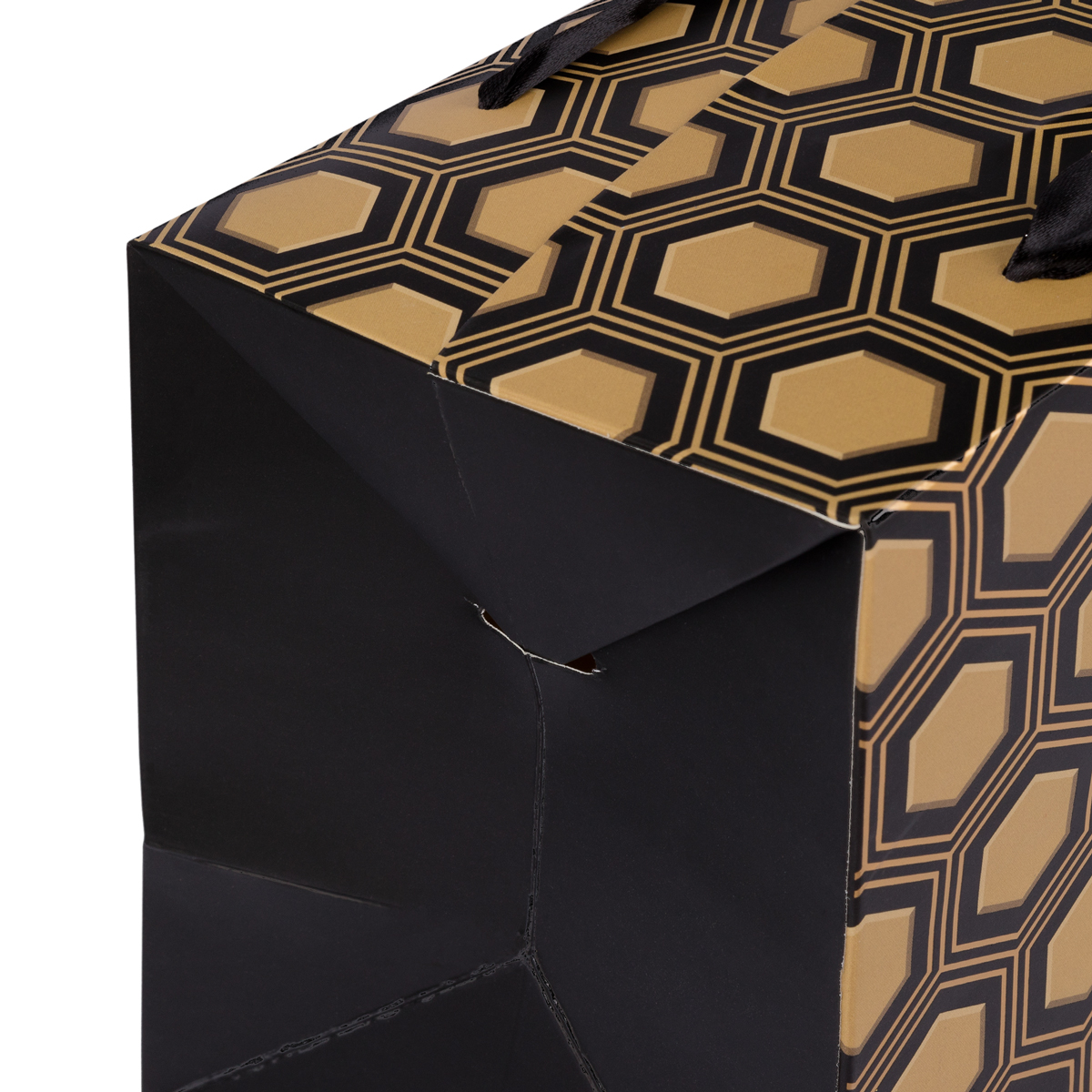 Stilerra BBOX-1M подарочный пакет-коробка 250 г/кв.м 23 х 18 х 13 см 03 Фото 3.