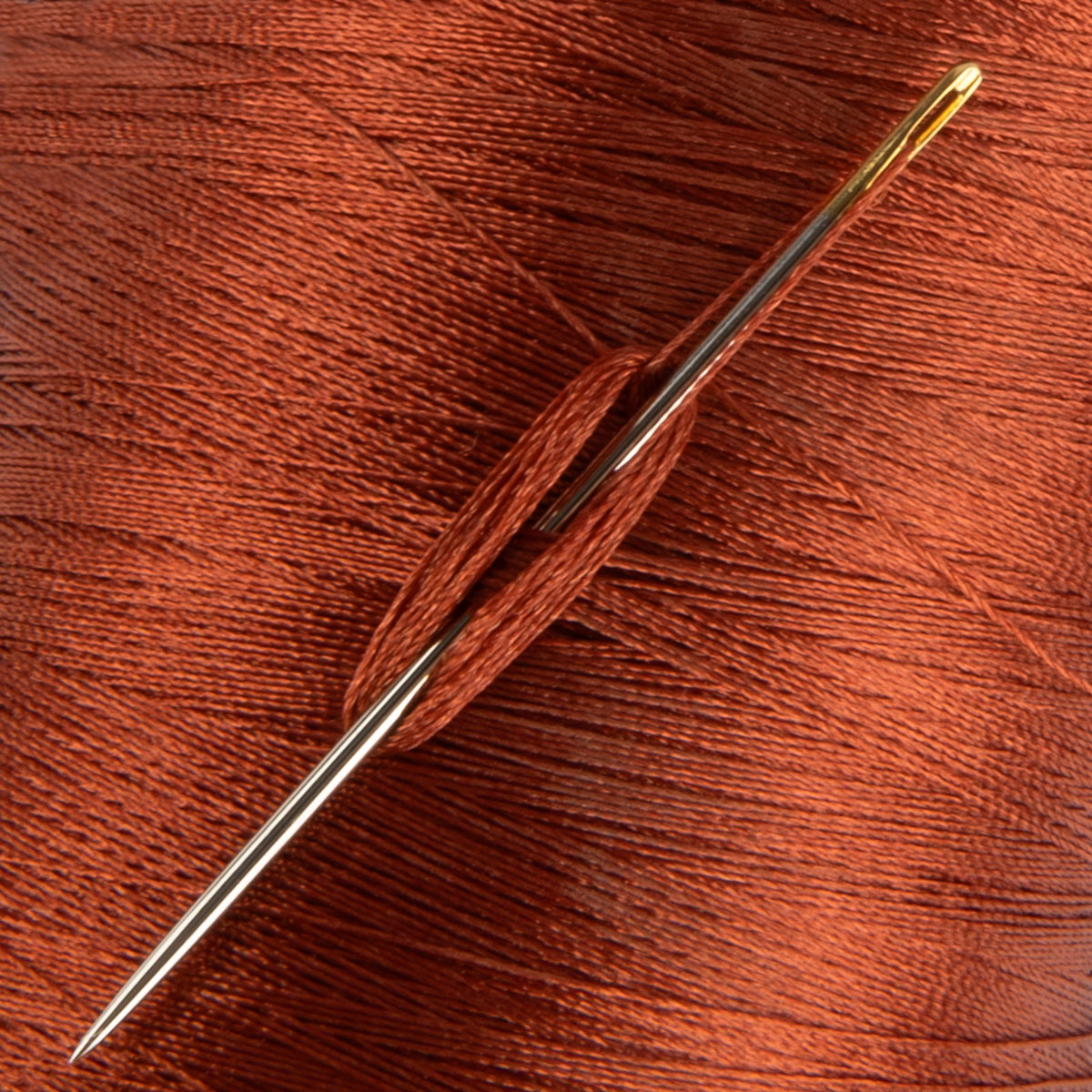 Швейные нитки (полиэстер) 100D/3 Gamma / Micron 1000 я 912 м №447 рыжий Фото 8.