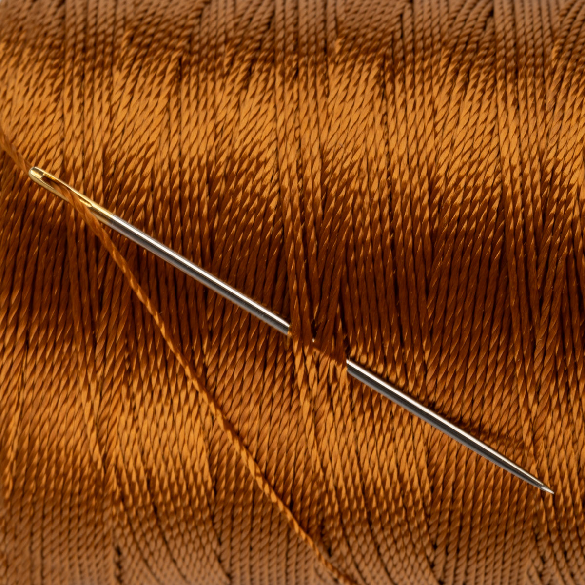 Нитки 500D/3 Gamma / Micron обувные 183 м 200 я №439 рыжий Фото 7.