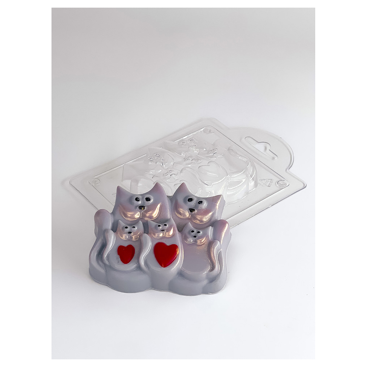 AnyMolds Форма пластиковая для мыла ПЭТ Семья котиков Фото 1.