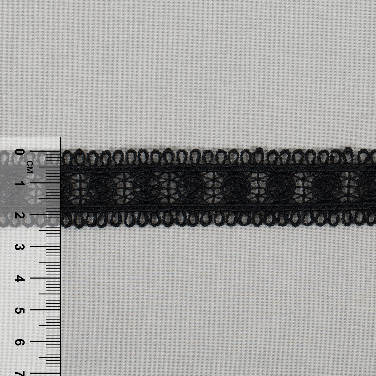 Гипюр Gamma 24 мм GGM-2402 в рулоне GP002BL черный Фото 5.